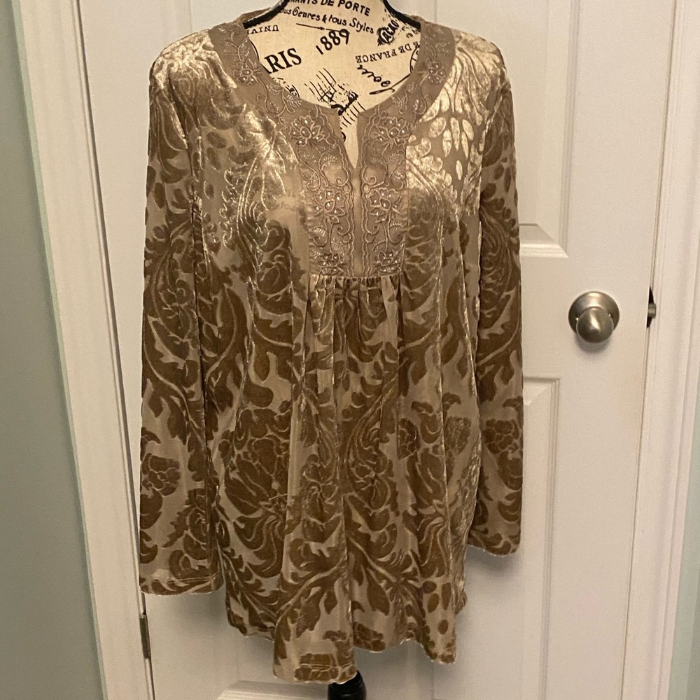 Sale🎈Krazy Kat L Gold tunic velvet mesh & beads